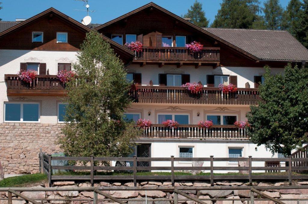 Hotel Reiterhof Edelweiss San Genesio Atesino Zewnętrze zdjęcie